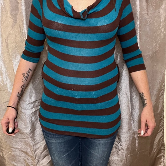 Belle Amie - Picture 1 of 3